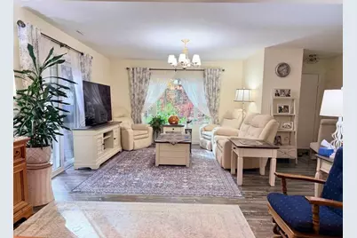 203 Edgebrook Dr #203, Boylston, MA 01505 - Photo 5