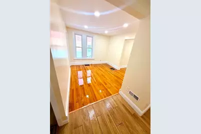 121 Empire St, Lynn, MA 01902 - Photo 7