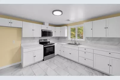 513 Harvard St, East Bridgewater, MA 02333 - Photo 25
