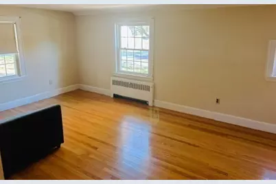 62 Oak St, Stoneham, MA 02180 - Photo 7