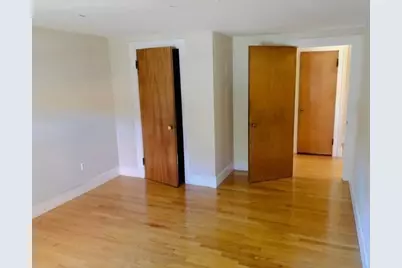 62 Oak St, Stoneham, MA 02180 - Photo 9