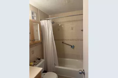 855 John Fitch Hwy #23, Fitchburg, MA 01420 - Photo 9