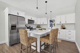 65 Wales St, Taunton, MA 02780 - Photo 11