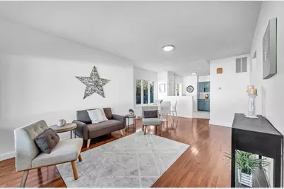 13 Mount Royal St, Chicopee, MA 01020 - Photo 5