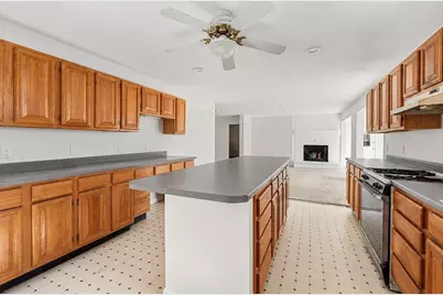 98 Little Neck Rd, Ipswich, MA 01938 - Photo 7