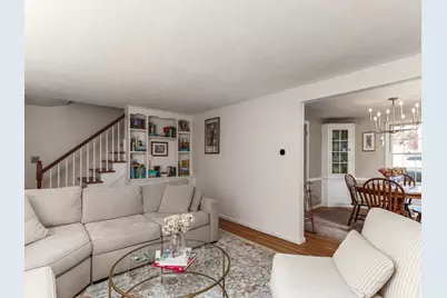 27 George St, Holyoke, MA 01040 - Photo 5