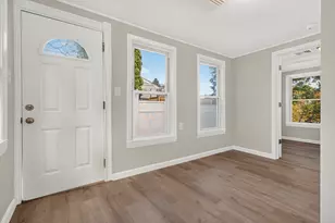 143 Uncatena Ave, Worcester, MA 01606 - Photo 17