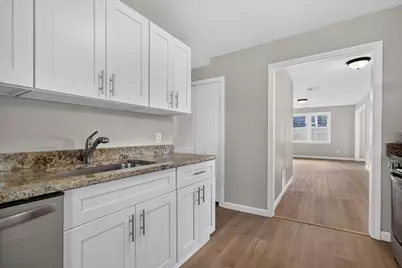 143 Uncatena Ave, Worcester, MA 01606 - Photo 5