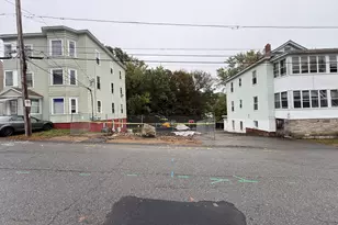 61 Ash St, Gardner, MA 01440 - Photo 1