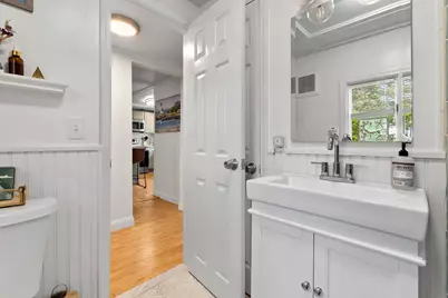 16-R Spring St, Gloucester, MA 01930 - Photo 11