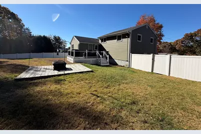 17 Arrowhead Road, Bellingham, MA 02019 - Photo 25