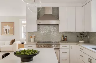19 Acorn St, Cambridge, MA 02139 - Photo 5