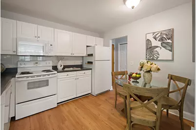 326 Broadway Street #11, Somerville, MA 02145 - Photo 5