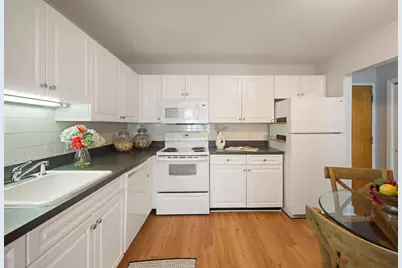 326 Broadway Street #11, Somerville, MA 02145 - Photo 7