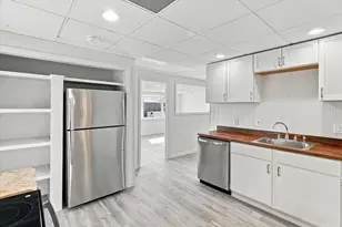 320 Main St, Gloucester, MA 01930 - Photo 25