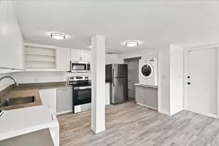 320 Main St, Gloucester, MA 01930 - Photo 9