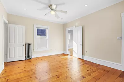 35 Seventh St, Lowell, MA 01850 - Photo 25