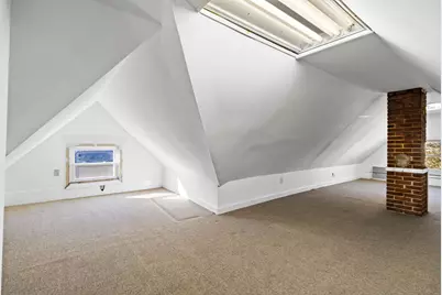 35 Seventh St, Lowell, MA 01850 - Photo 29