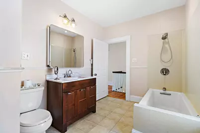 35 Seventh St, Lowell, MA 01850 - Photo 27