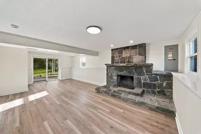 60 Oneida St, Methuen, MA 01844 - Photo 37