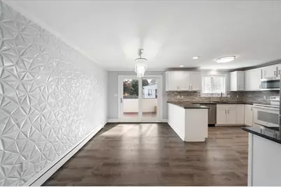 22 Draper Rd #A, Framingham, MA 01702 - Photo 5