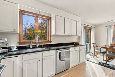 99 Paul Revere Dr, Agawam, MA 01030 - Photo 11