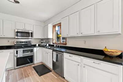 99 Paul Revere Dr, Agawam, MA 01030 - Photo 13