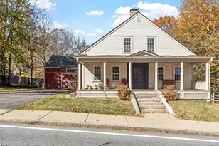 18 Bacon St, Westminster, MA 01473 - Photo 1