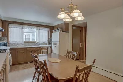 246 School St, Somerville, MA 02145 - Photo 15