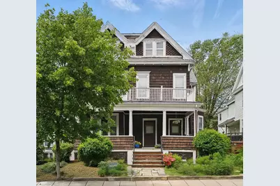 246 School St, Somerville, MA 02145 - Photo 3