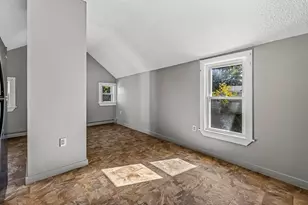 16 Walnut St, Taunton, MA 02780 - Photo 7