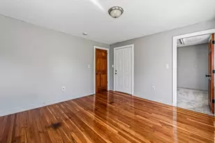 16 Walnut St, Taunton, MA 02780 - Photo 11