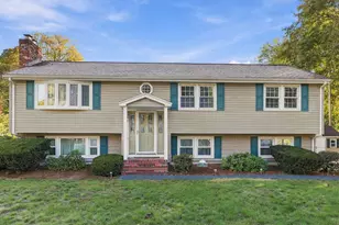 26 Guild St, Lowell, MA 01852 - Photo 1