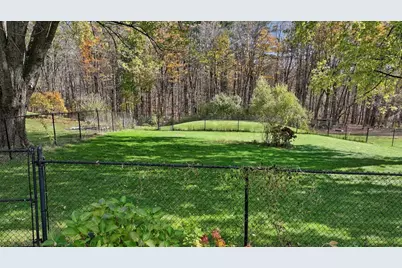 25 Wallace Rd, Sturbridge, MA 01566 - Photo 27