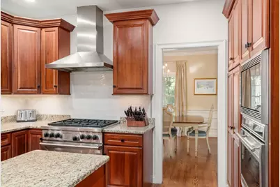 829 Greendale Ave, Needham, MA 02492 - Photo 13