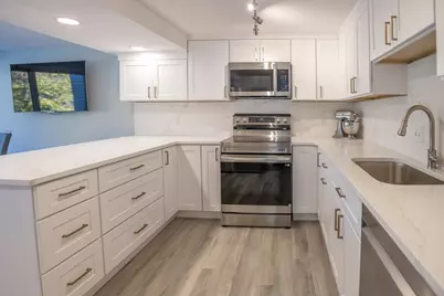 395 Pinecone Strand #395, Acton, MA 01718 - Photo 5