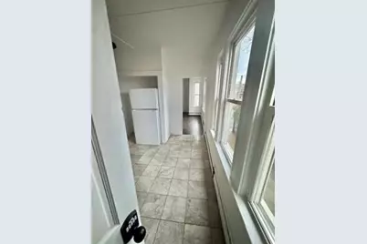 98 Summer St #2, Somerville, MA 02143 - Photo 5