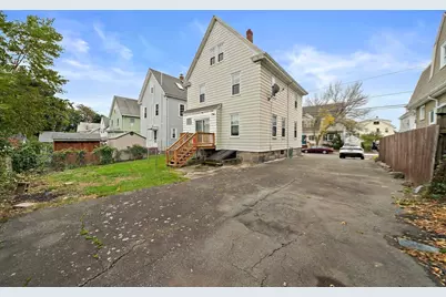 24 Webster St, Quincy, MA 02171 - Photo 25