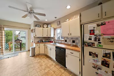 24 Webster St, Quincy, MA 02171 - Photo 11