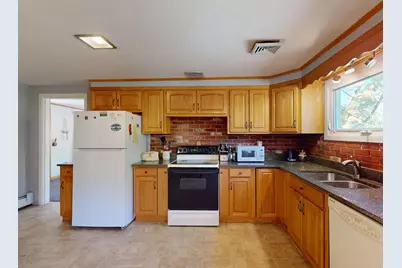 48 Burnham Road, Greenfield, MA 01301 - Photo 3