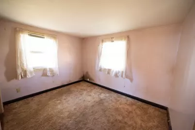 13 Montvale Rd, Gardner, MA 01440 - Photo 11