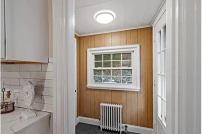 121 Waterford St, Gardner, MA 01440 - Photo 21