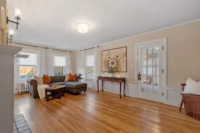 121 Waterford St, Gardner, MA 01440 - Photo 9