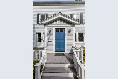 7 Camden Place, Cambridge, MA 02138 - Photo 3