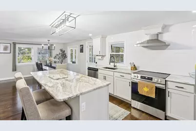 3 Newton St, Northborough, MA 01532 - Photo 9