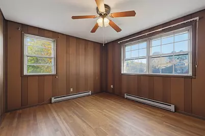 18 Moody St, Uxbridge, MA 01569 - Photo 13