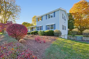 18 Moody St, Uxbridge, MA 01569 - Photo 1