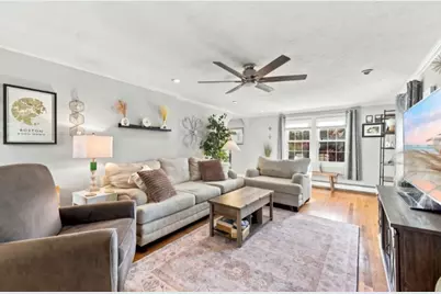 559 Main St, Watertown, MA 02472 - Photo 3
