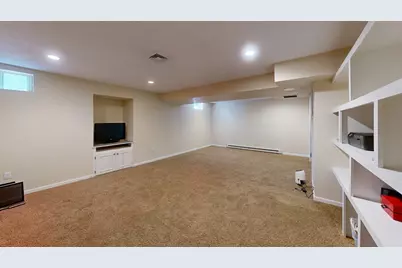 77 Wampum St, Weymouth, MA 02190 - Photo 19