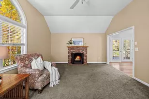 43 Tipperary Dr, Northbridge, MA 01588 - Photo 13